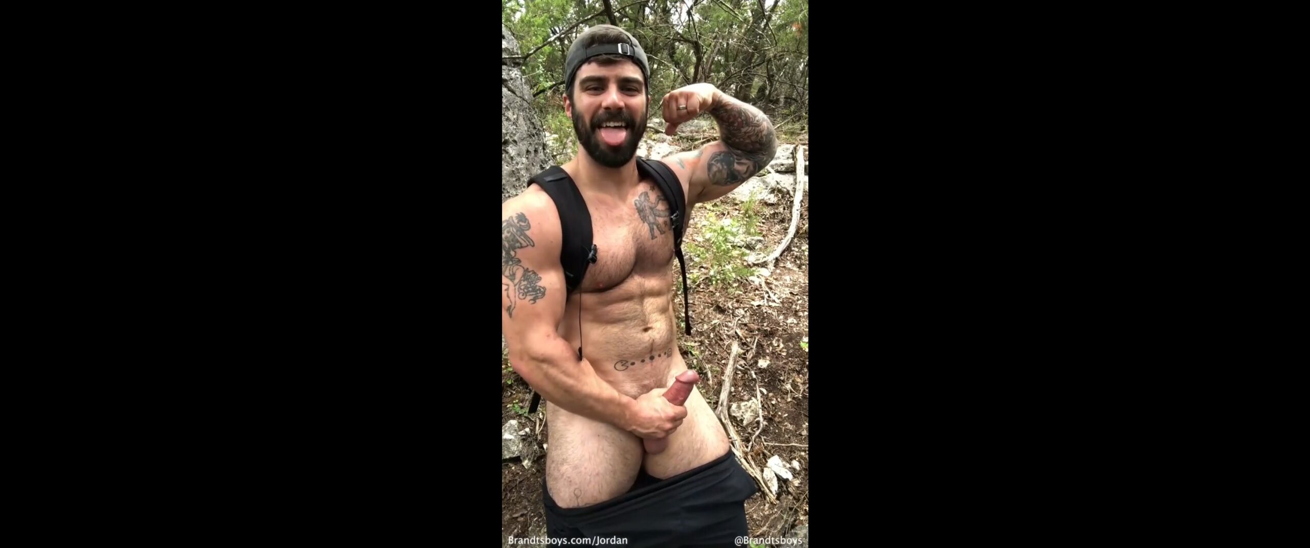 Jerking off while hiking jordanxbrandt