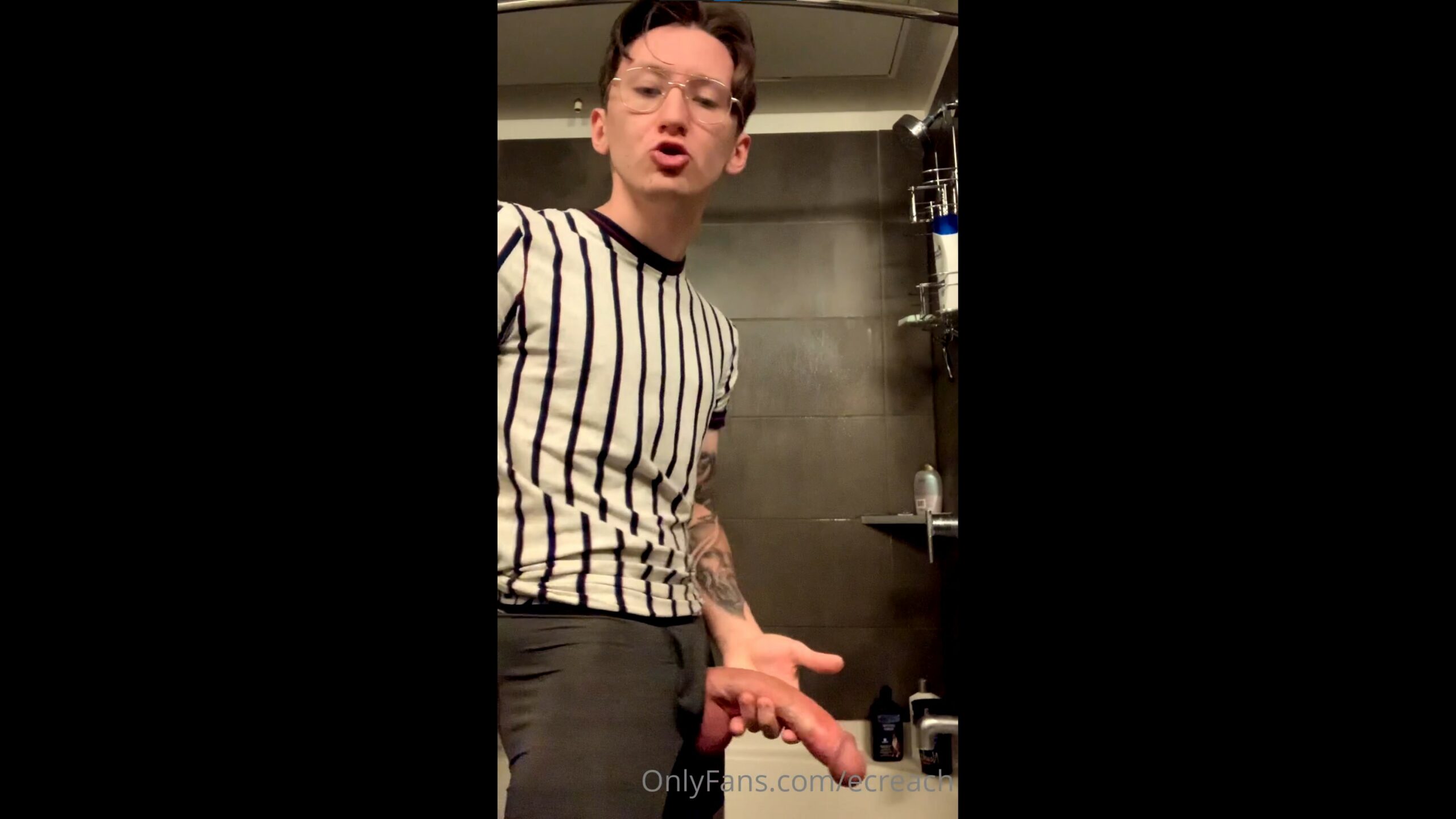 Quick solo jerk off creach (the_creach)