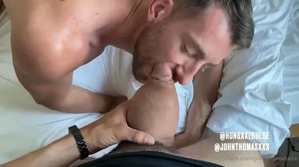 John thomas hungxxlbulge