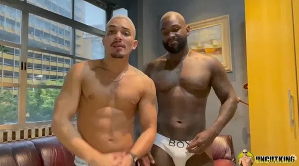 Lick my feet! ? jao lucas, miguel baino