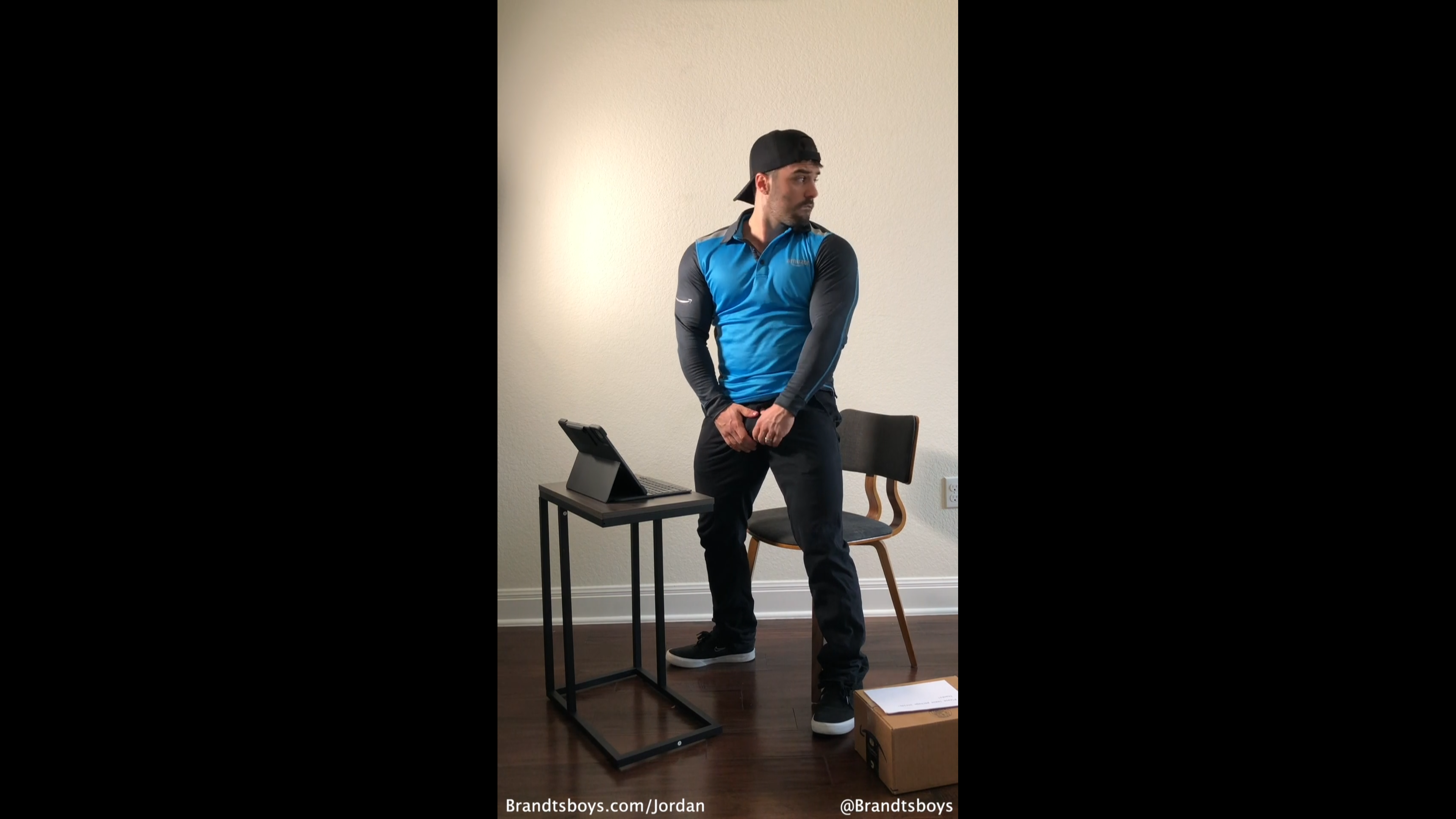 Jerking off and cumming over my uniform delivery guy role play jordanxbrandt